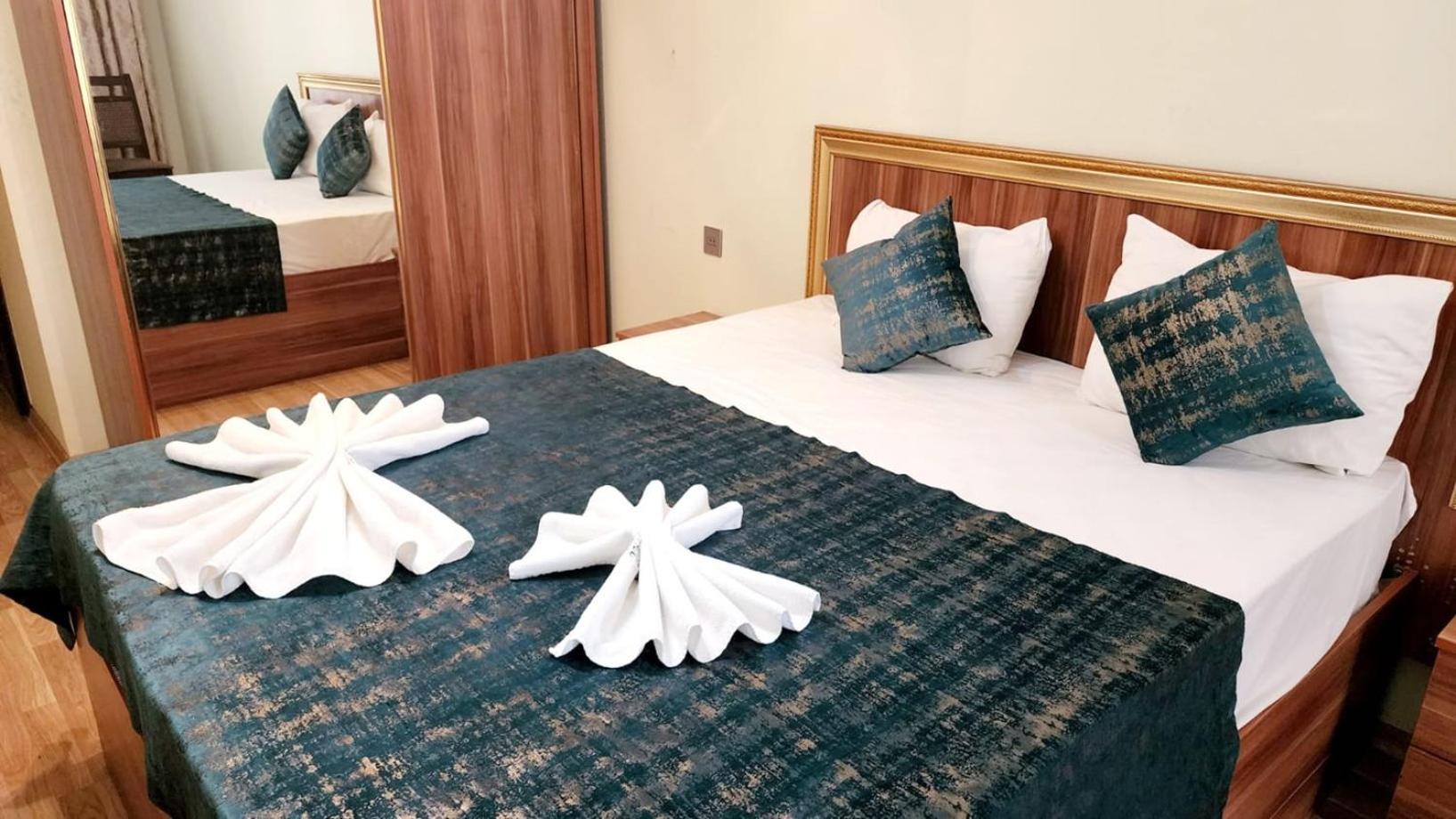 Ariva Center Hotel Xetai Bakoe Buitenkant foto